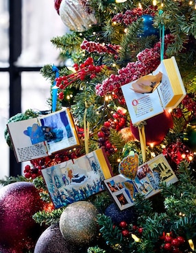 Ornamento Libro Pinocho